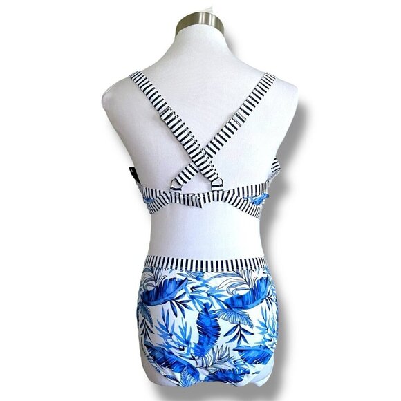 No Boundaries Womens Bikini Plus Sz XL 3X Blue White Palm Print Cut Out Swimsuit - Picture 7 of 9